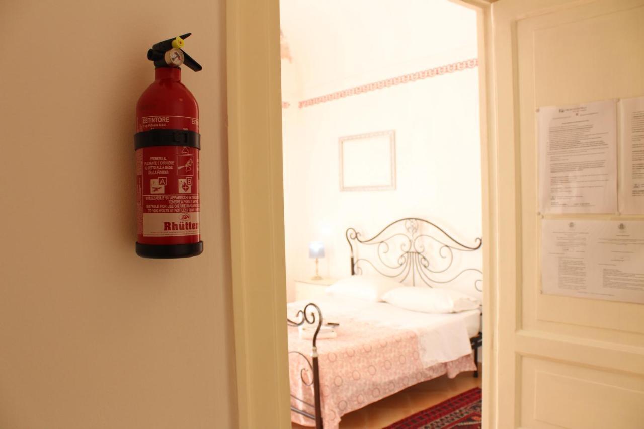 巴勒莫Bed&Book Palazzo Cutelli住宿加早餐旅馆 外观 照片