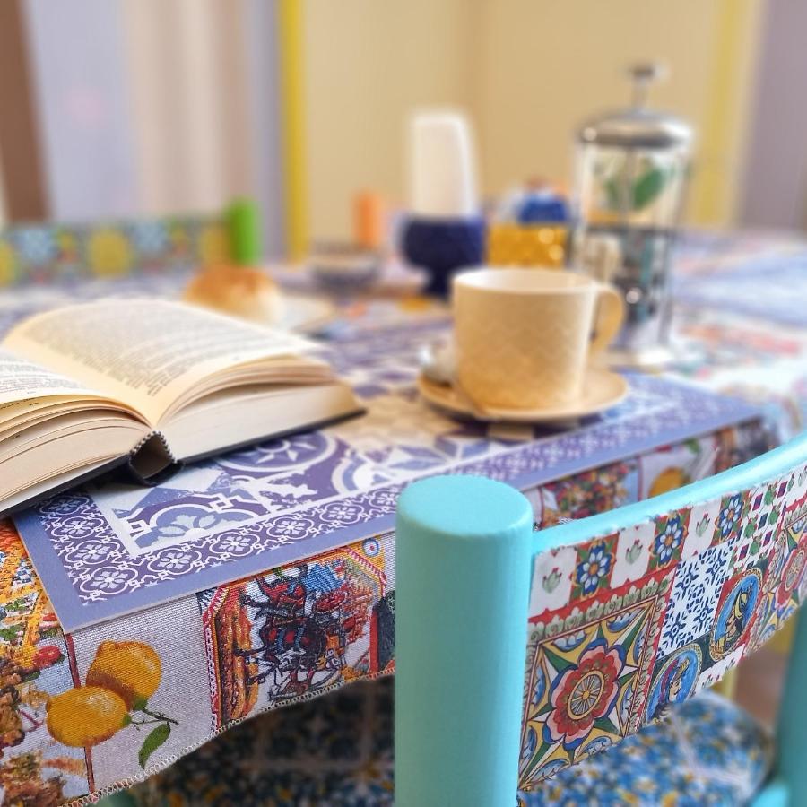 巴勒莫Bed&Book Palazzo Cutelli住宿加早餐旅馆 外观 照片